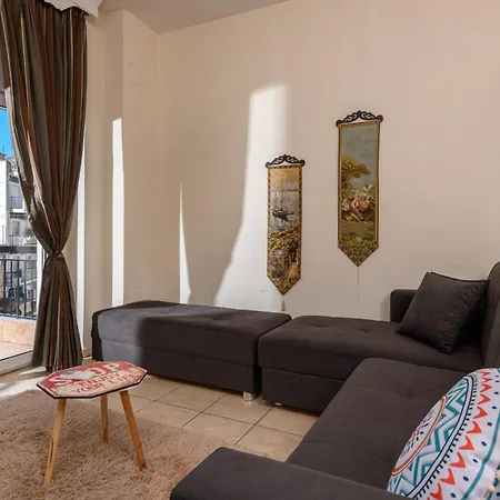 And The Apartment Kavala